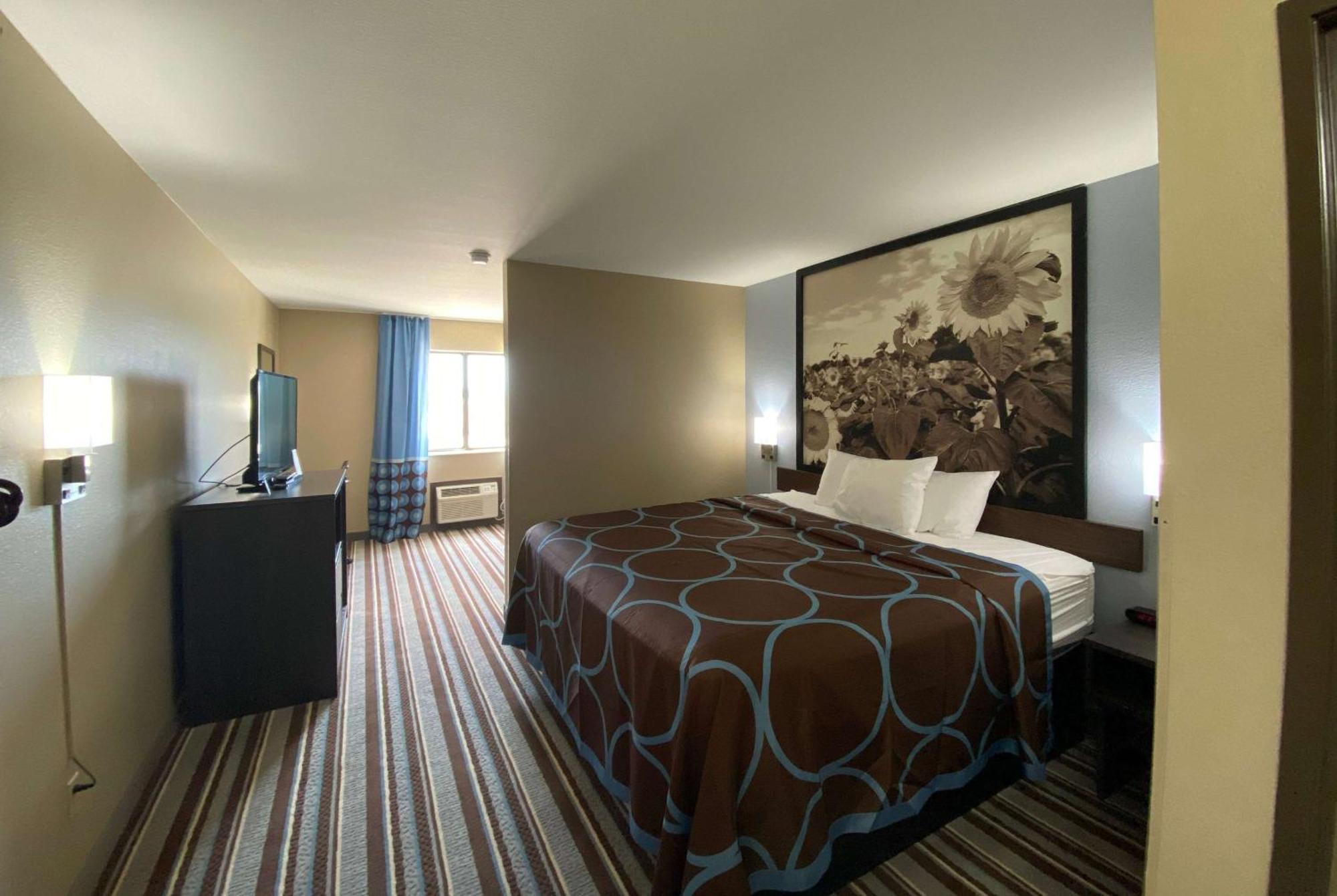 מלון Super 8 By Wyndham Independence Ks מראה חיצוני תמונה